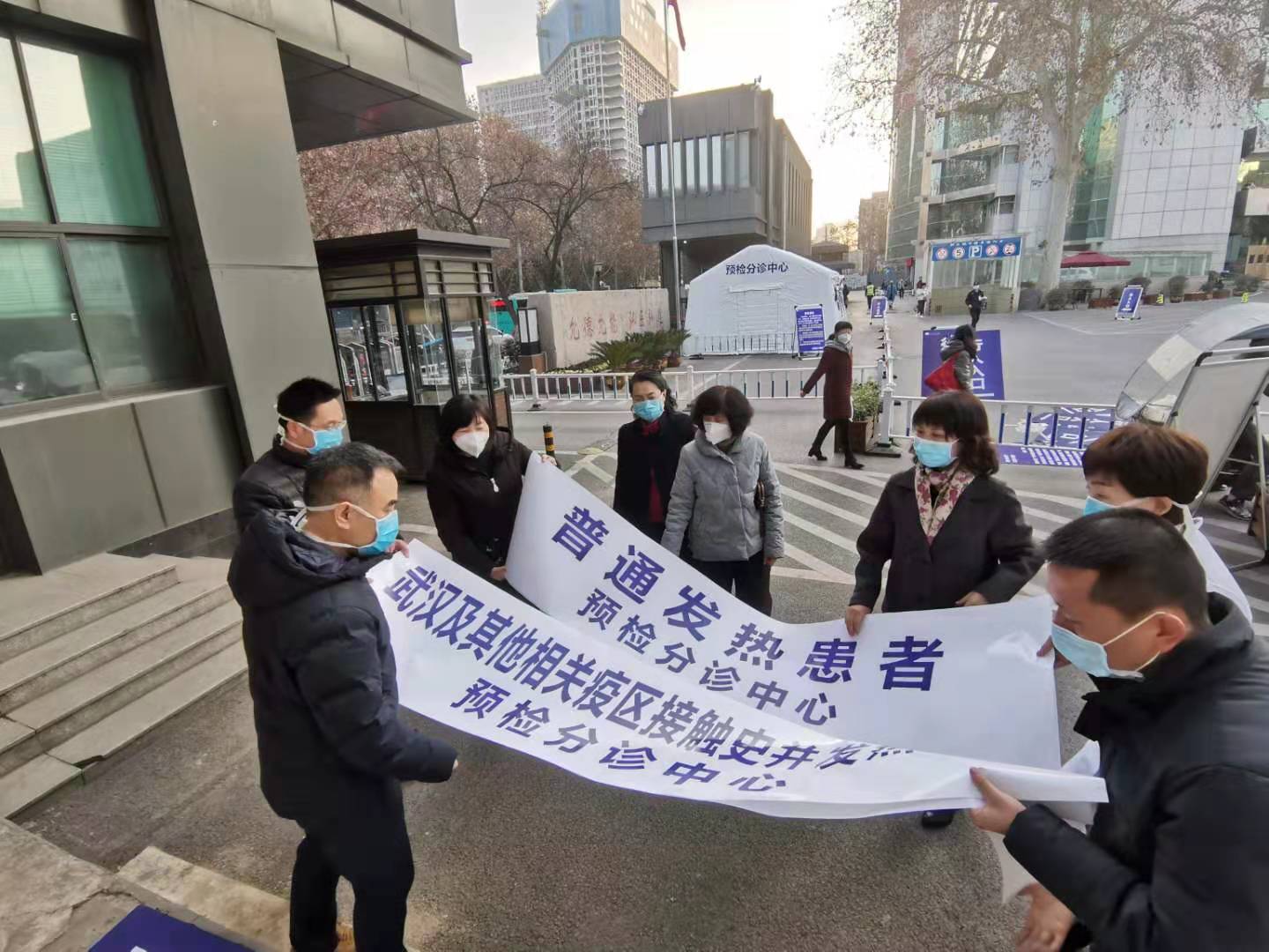 全球抗击新冠病毒最新进展与挑战，疫情最新报道综述